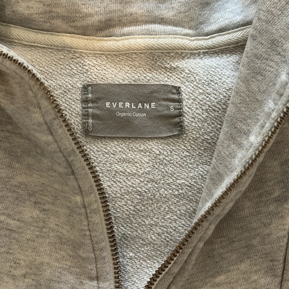 Grey Everlane pullover, size small, lightly worn - Picture 2 of 3